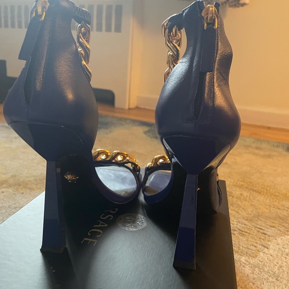 Blue Versace Gold Chain Medusa Charm Heels - Picture 9 of 11